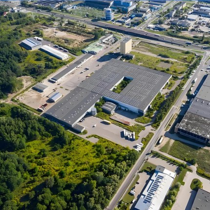 Geomantic Layout of Factory Workshop - Enhancing Productivity and Prosperity through Feng Shui